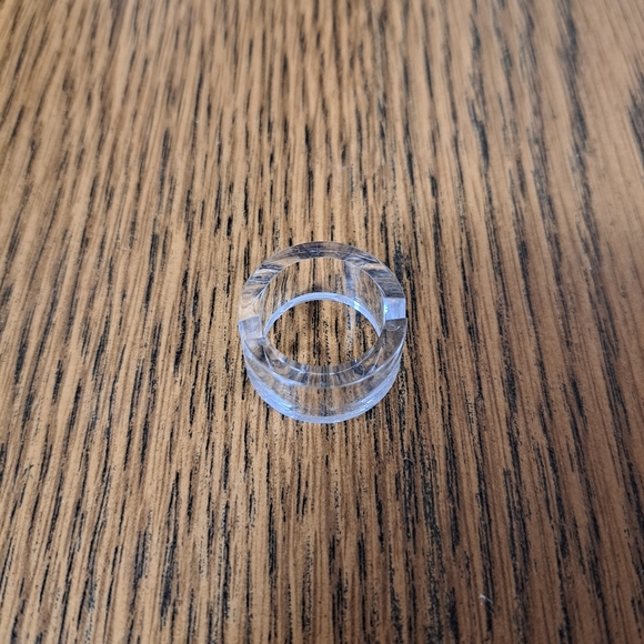 Margaret Furlong Porcelain Shell Angel Ornament Bouquet With Stand and Box - Picture 7 of 7